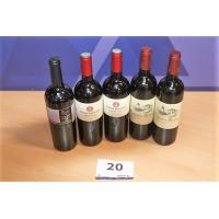 5 div flessen à 75cl rode wijn: wo 2x GERARD BERTRAND Maury Tuilé 2010, 2x CHATEAU DU MOULIN, Bordeaux, 2010